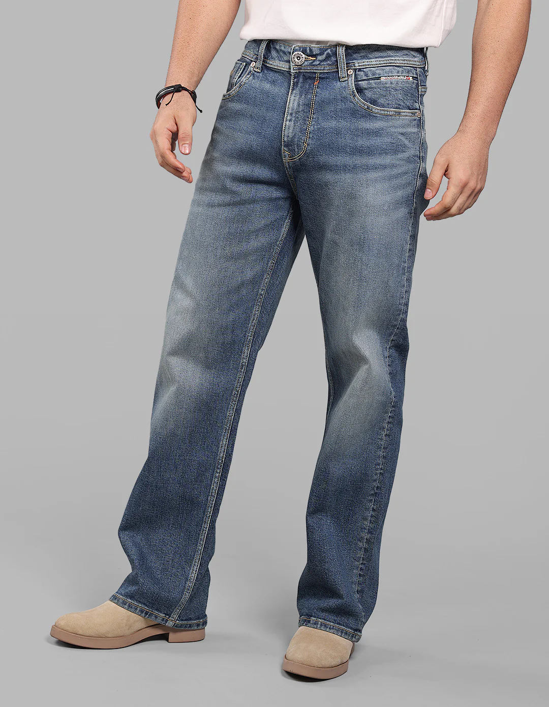 Med Blue Midrise Loose Fit Stretch Jeans - Image 4