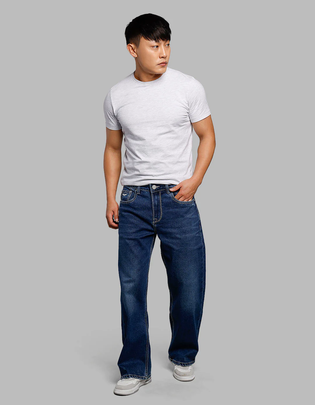 Medium Blue Midrise Loose Fit Stretch Jeans - Image 2