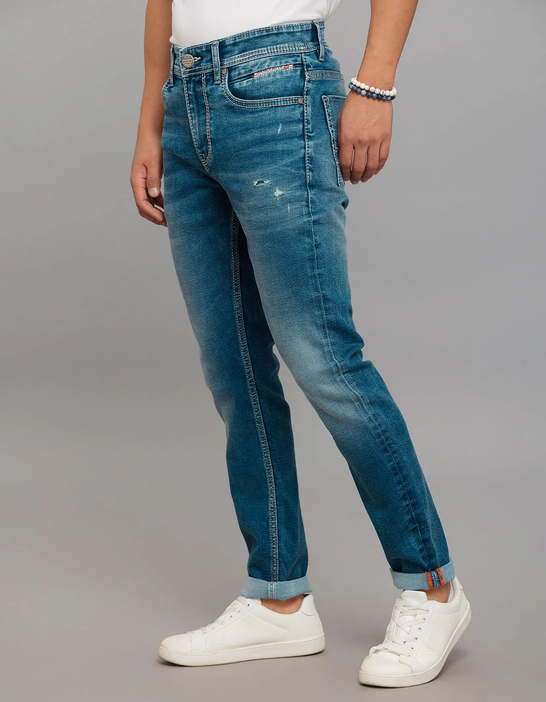 Medium Blue Low-Rise Tapered Ankle Length Stretch Jeans - Image 3