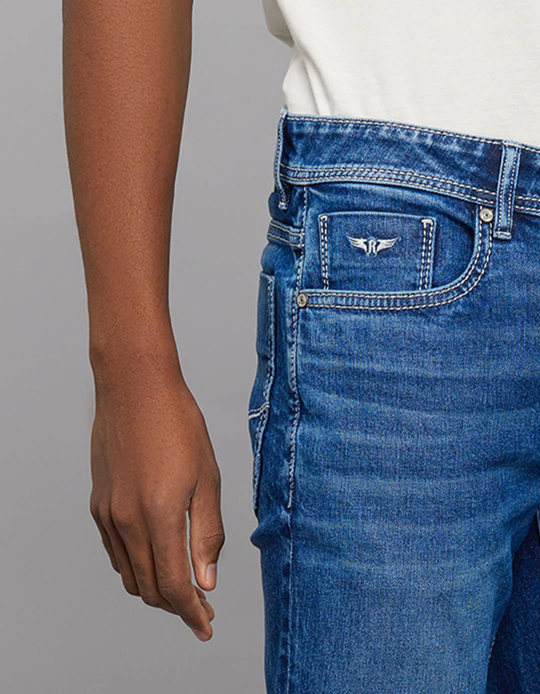 Medium Blue Mid Rise Loose Boot Leg Stretch Jeans - Image 7