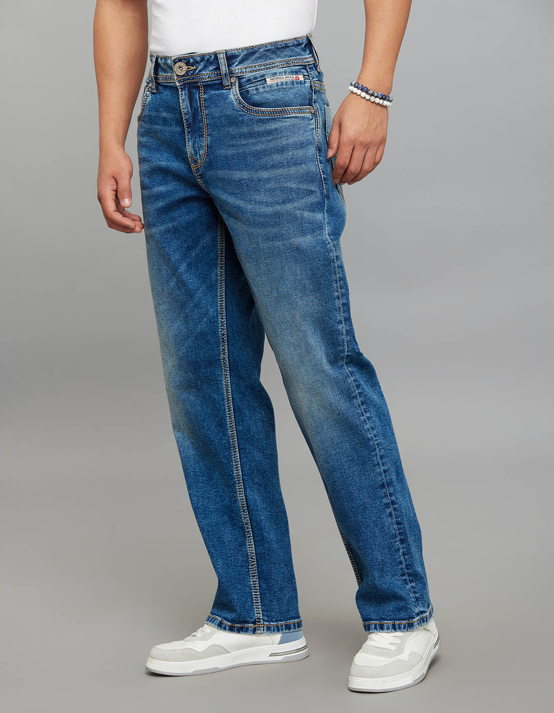 Medium Blue Midrise, Comfort And Straight Crop Length Stretch Jeans - Image 3