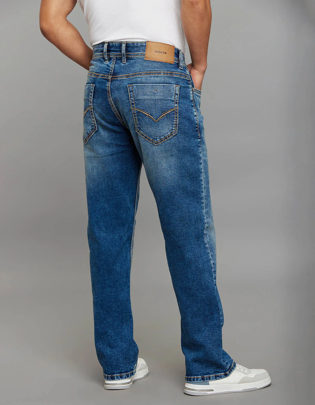 Medium Blue Midrise, Comfort And Straight Crop Length Stretch Jeans - Image 5