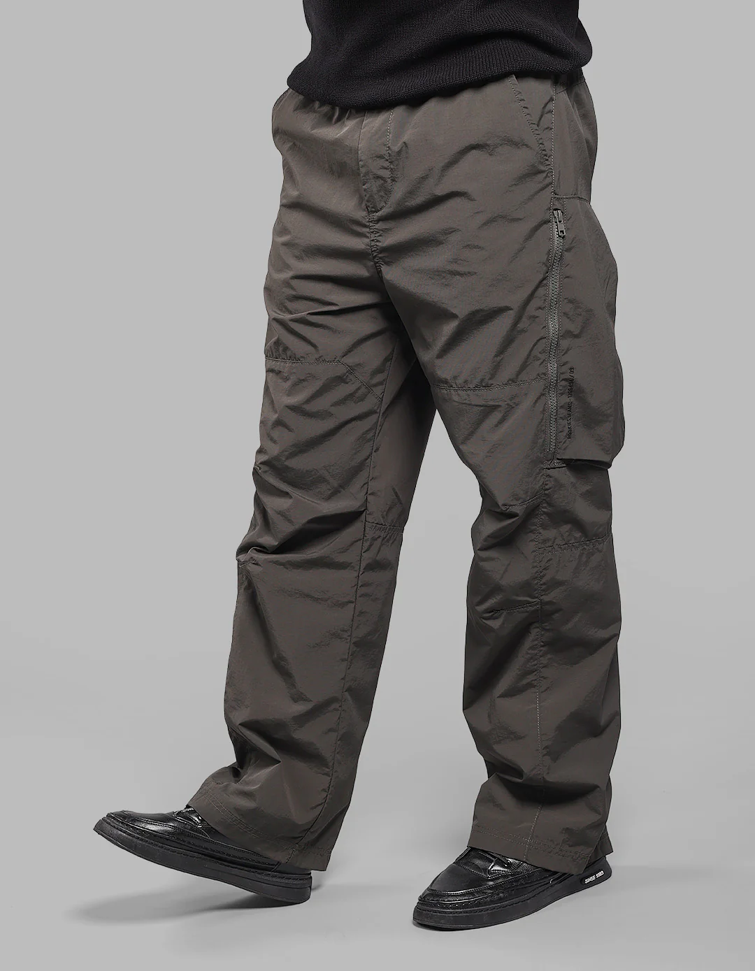 Military Green Loose Fit Utility Pant - Image 4