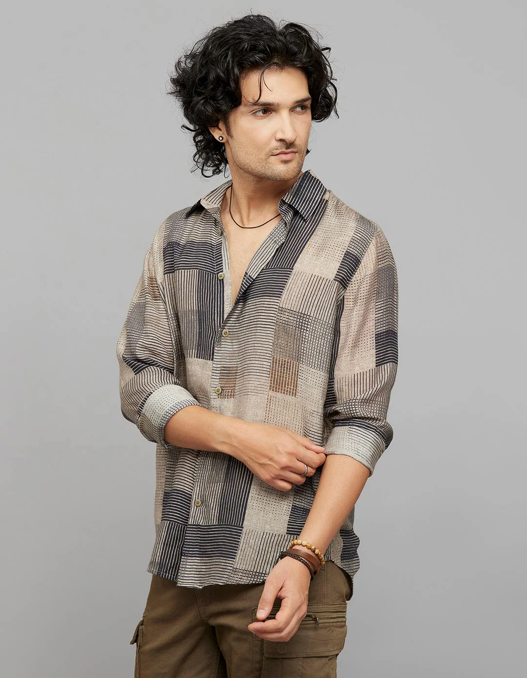 Multi Color Full Sleeves Printed Shirt - Image 3