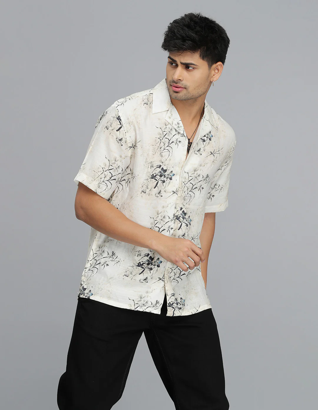 Multi Color Half Sleeves Printed Shirt - Image 3