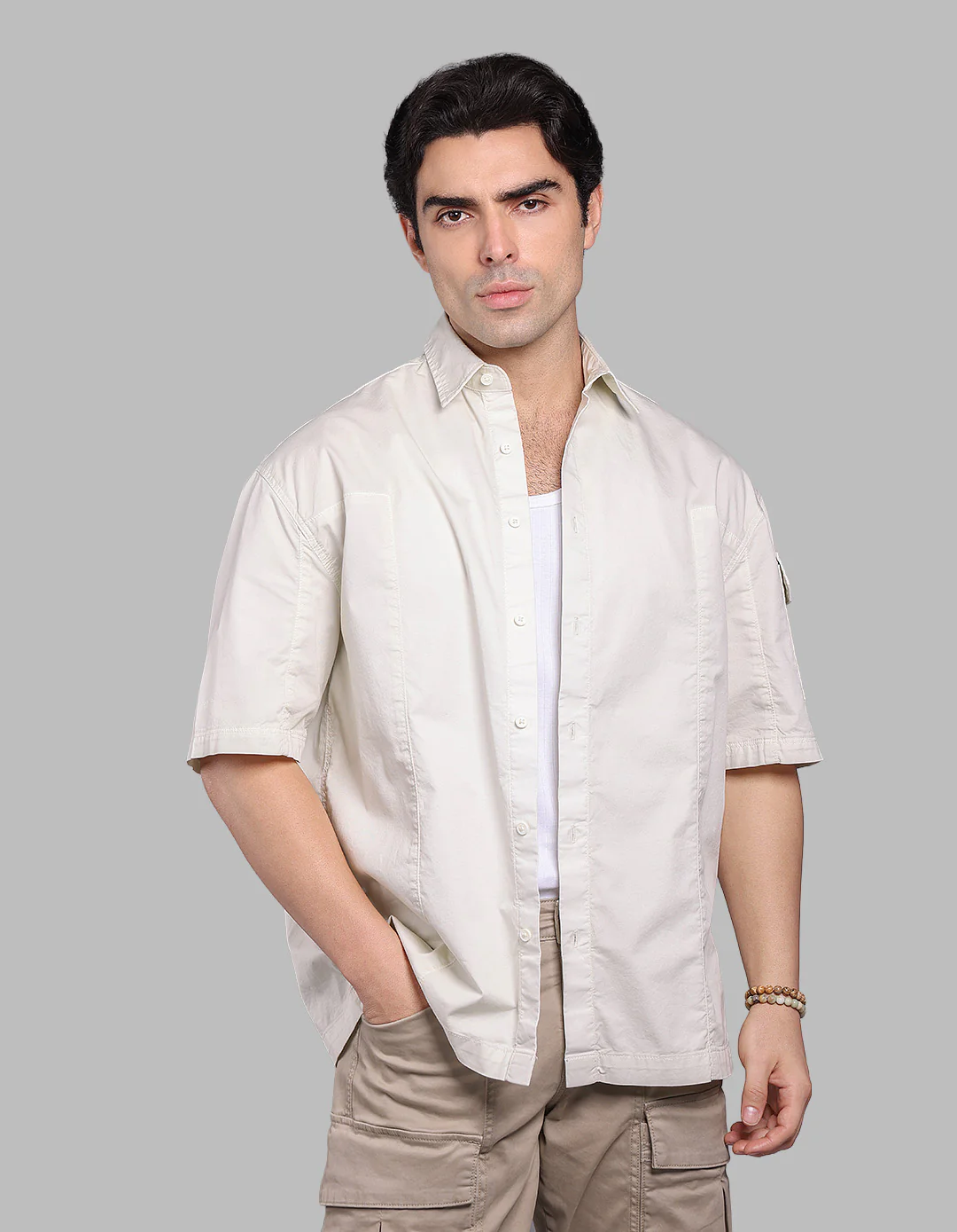 Off White Half Sleeve Oversized Stretch Cargo Shirt - Image 3