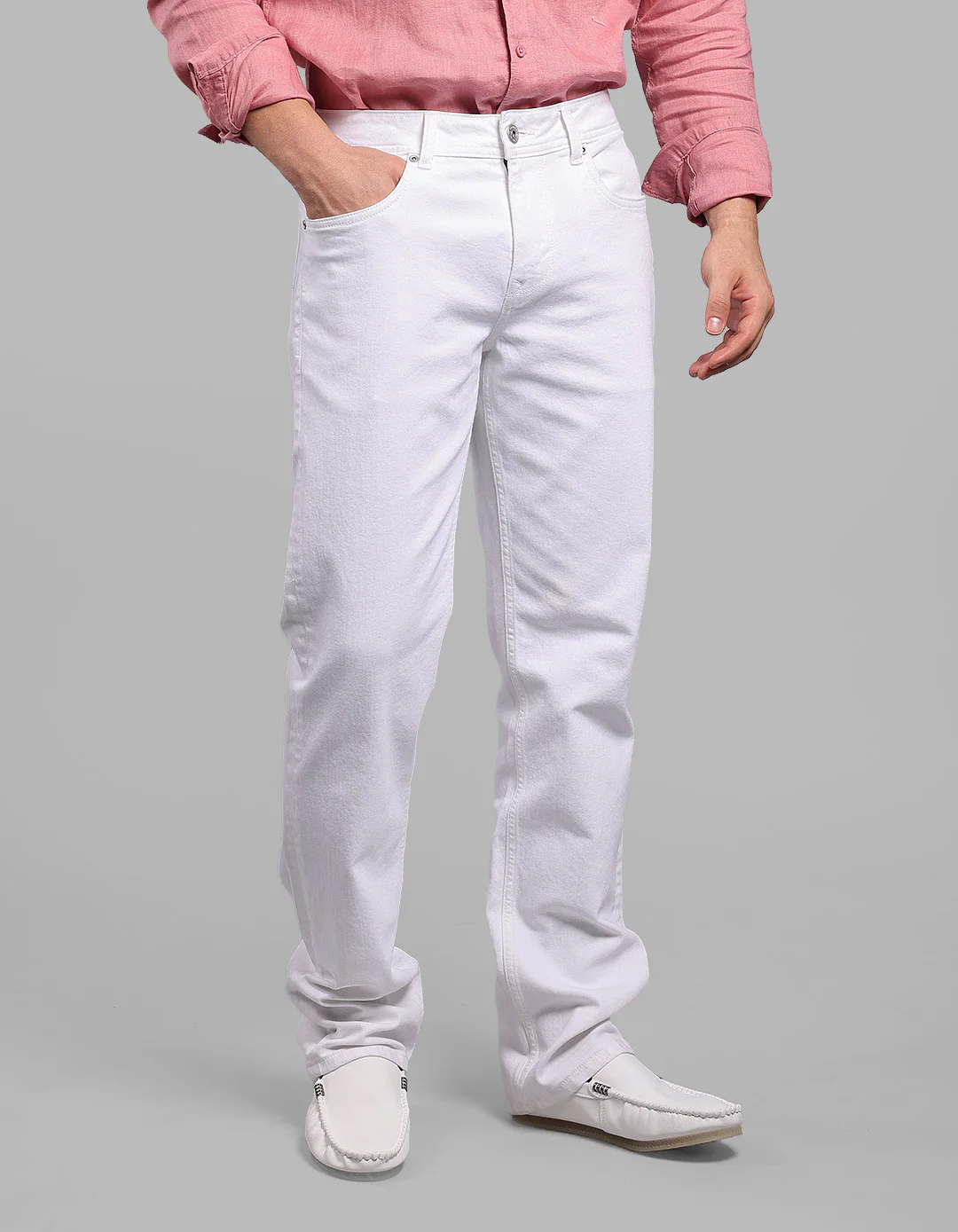 White Midrise, Comfort And Straight Crop Length Stretch Jeans - Image 6