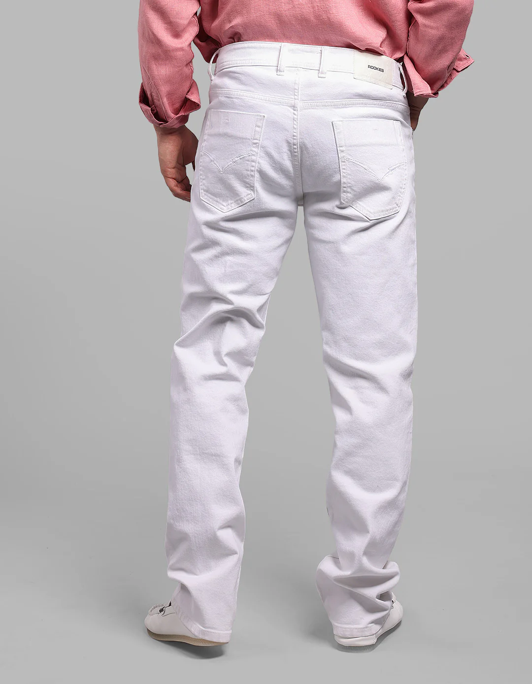 White Midrise, Comfort And Straight Crop Length Stretch Jeans - Image 7