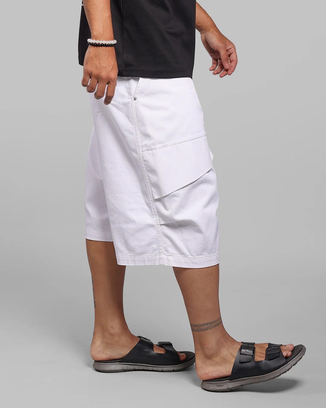 White 6 Pockets Stretch Loose Fit Jorts - Image 4