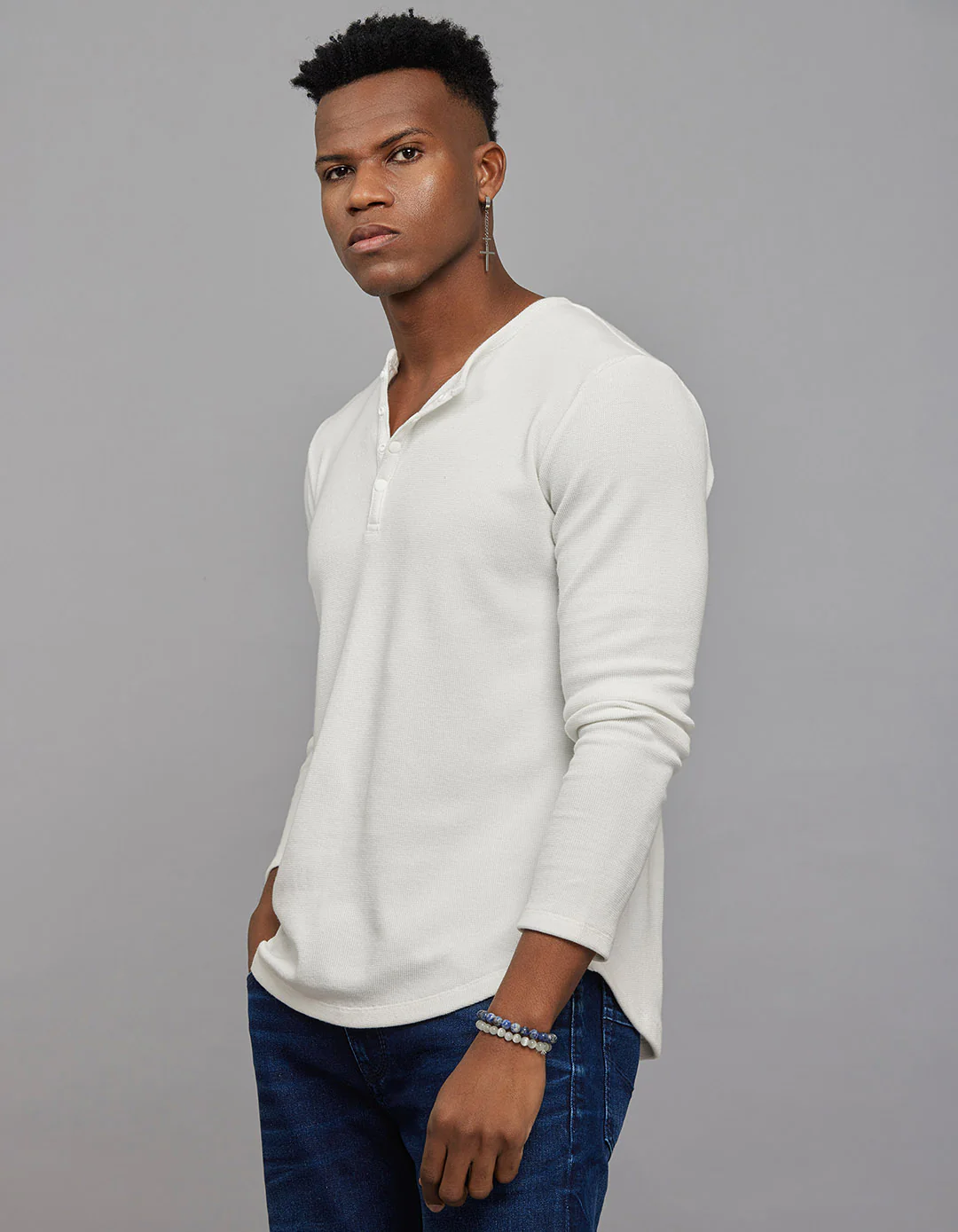 White Full Sleeves Round Neck Tee - Image 4