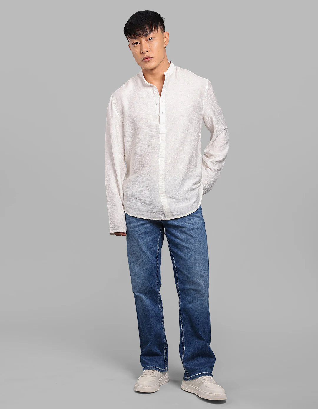 White Relax Slim Fit Textured Short Kurta - Image 2